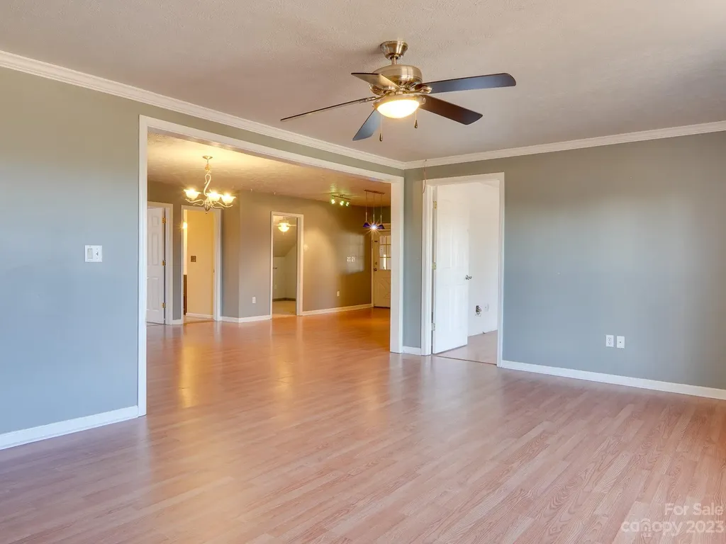 14 & 16 Rosebud Lane Hendersonville NC 28739