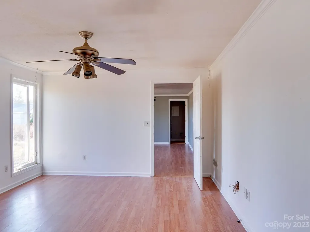 14 & 16 Rosebud Lane Hendersonville NC 28739