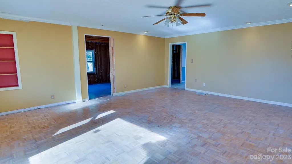 14 & 16 Rosebud Lane Hendersonville NC 28739