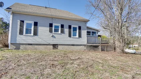 14 & 16 Rosebud Lane Hendersonville NC 28739