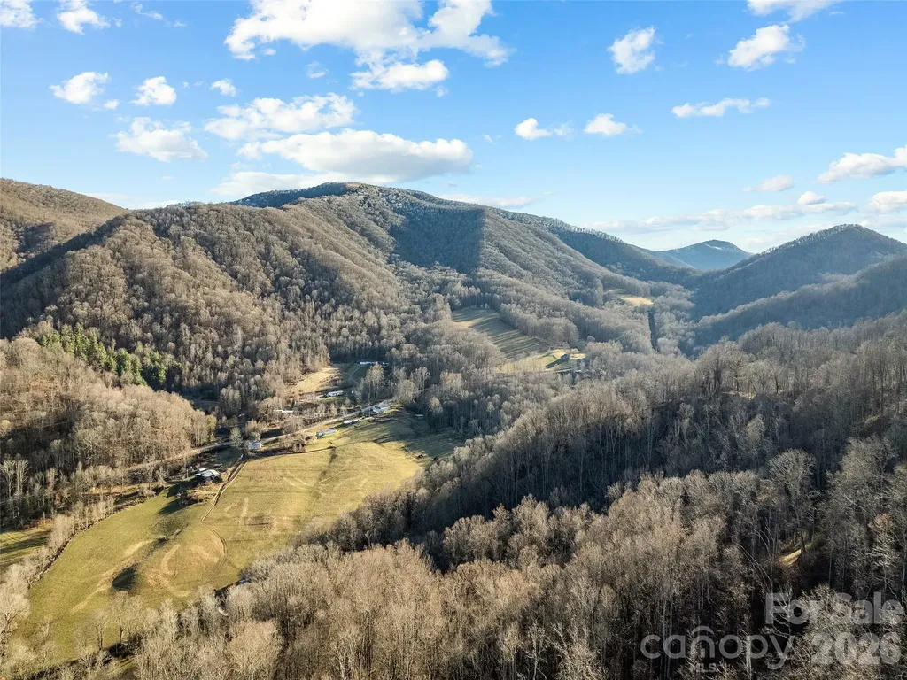 00 Nc 209 Highway Spring Creek NC 28743