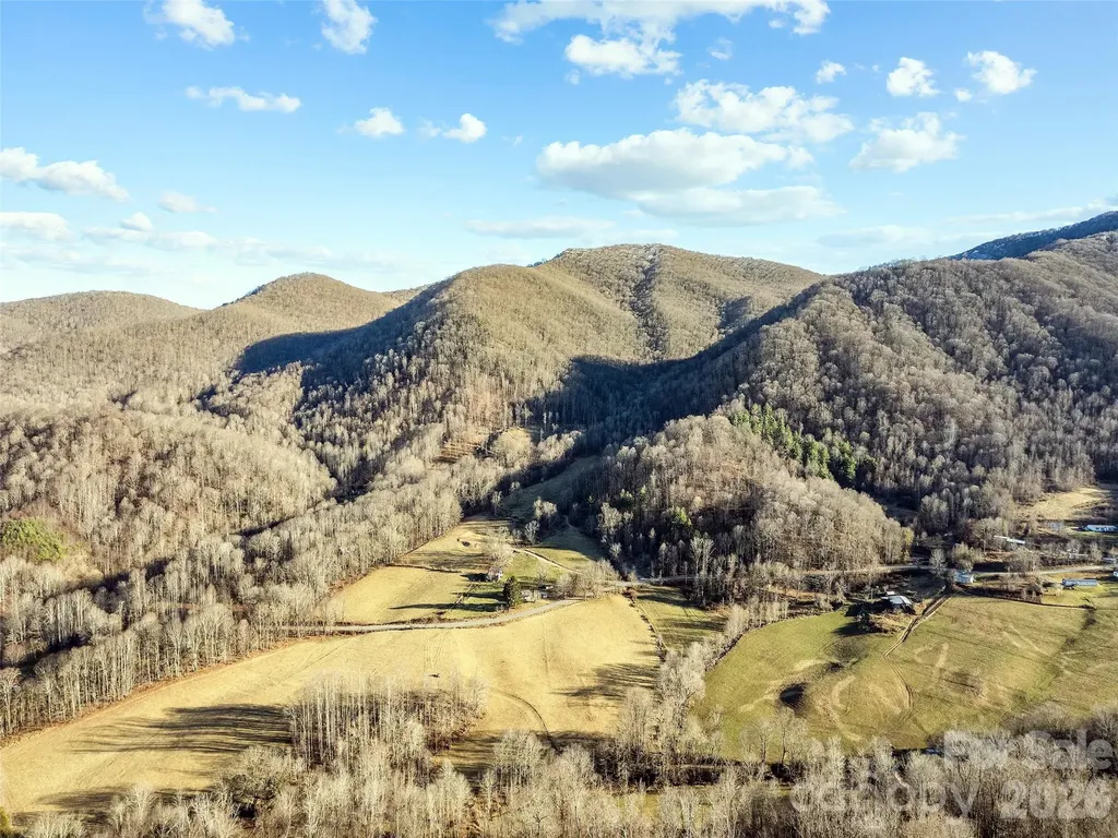 00 Nc 209 Highway Spring Creek NC 28743