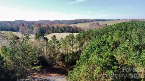 127 Whispering Pines Lane Mooresboro NC 28114