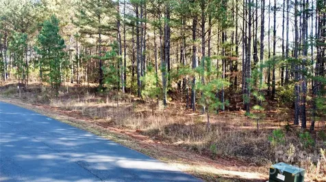 127 Whispering Pines Lane Mooresboro NC 28114