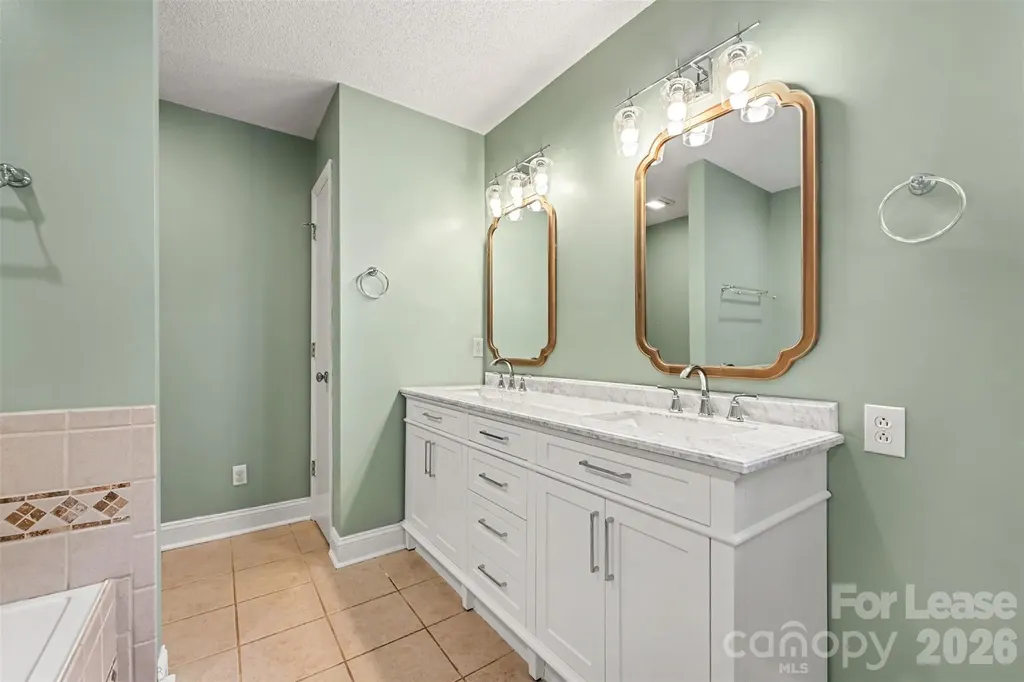 9201 Hanworth Trace Drive Charlotte NC 28277