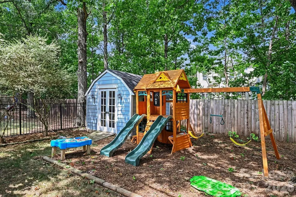 9201 Hanworth Trace Drive Charlotte NC 28277