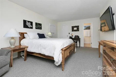 264 Tinequa Drive Brevard NC 28712