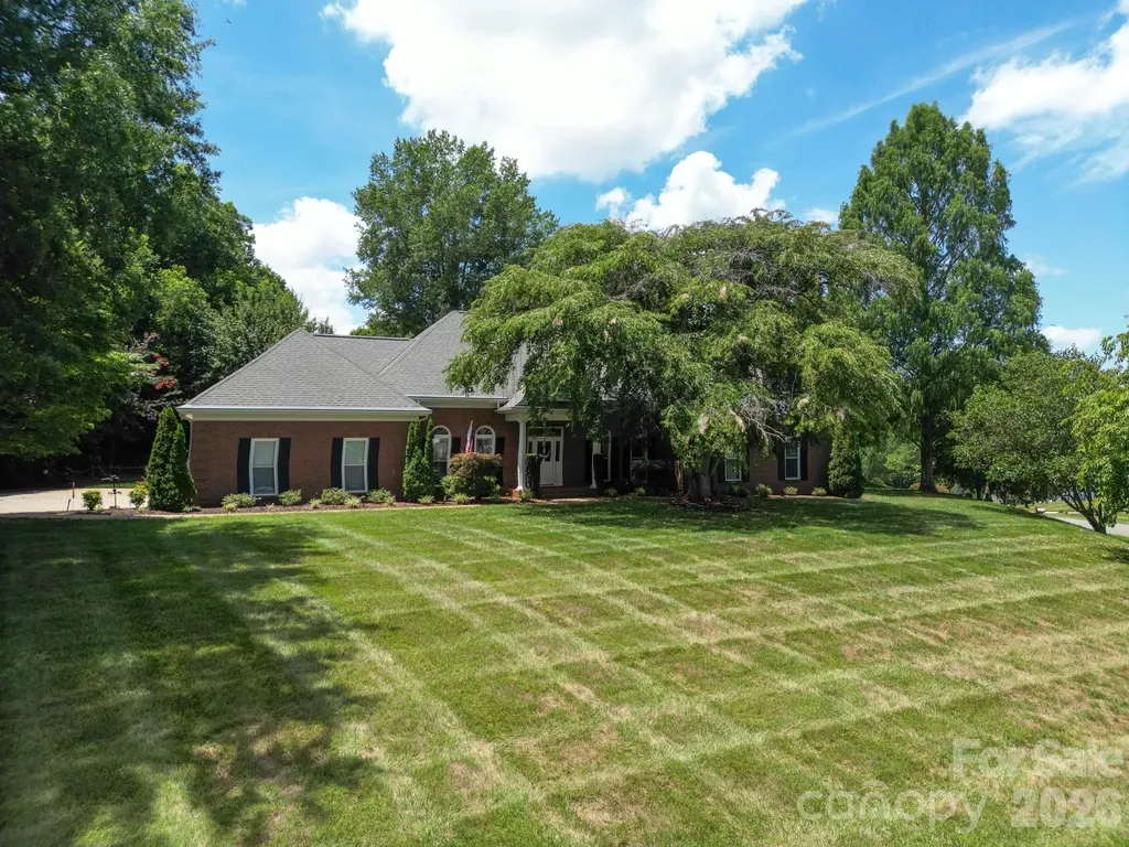 145 Baymount Drive Statesville NC 28625
