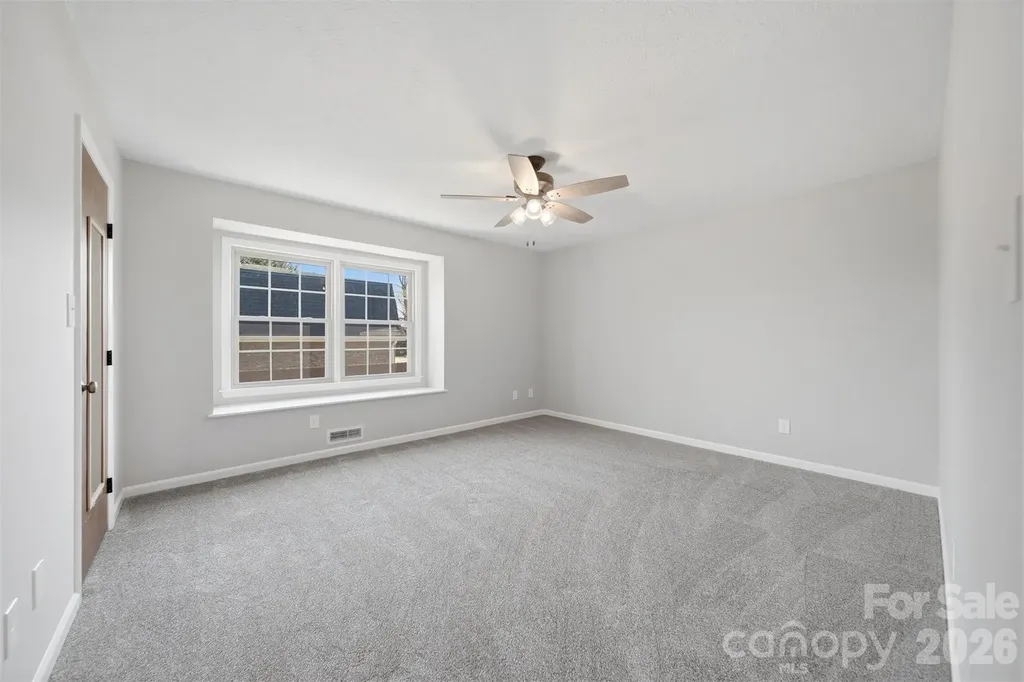 414 7th Street NE Hickory NC 28601