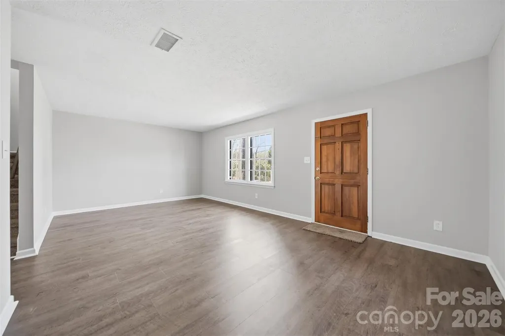414 7th Street NE Hickory NC 28601