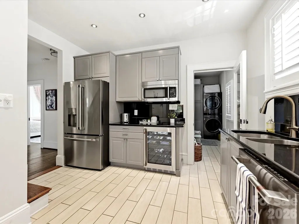 1822 Lombardy Circle Charlotte NC 28203