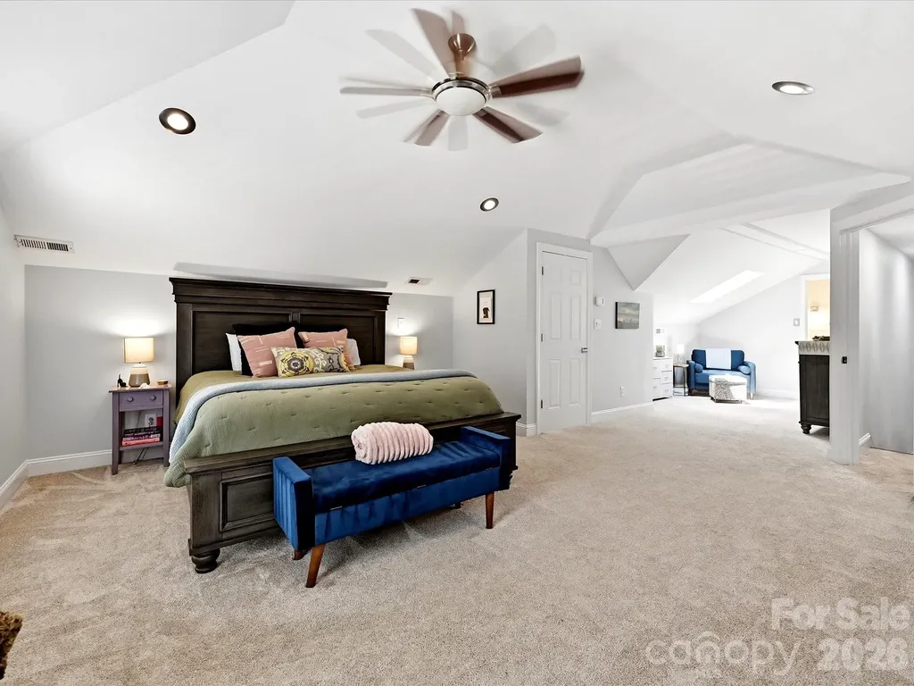 1822 Lombardy Circle Charlotte NC 28203