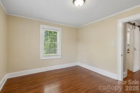 1135 13th Avenue Hickory NC 28601