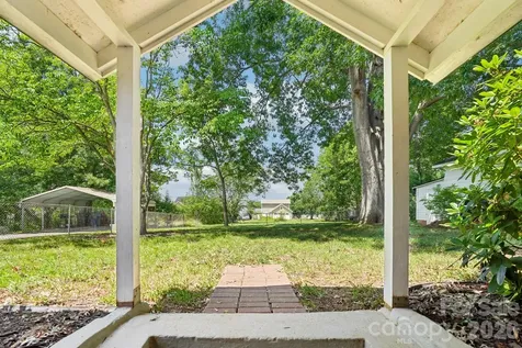 1135 13th Avenue Hickory NC 28601