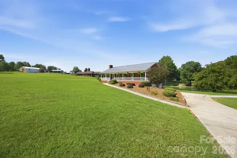 3535 Philadelphia Church Road Dallas NC 28034