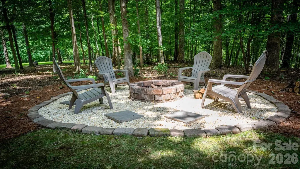 20029 Callaway Hills Lane Davidson NC 28036