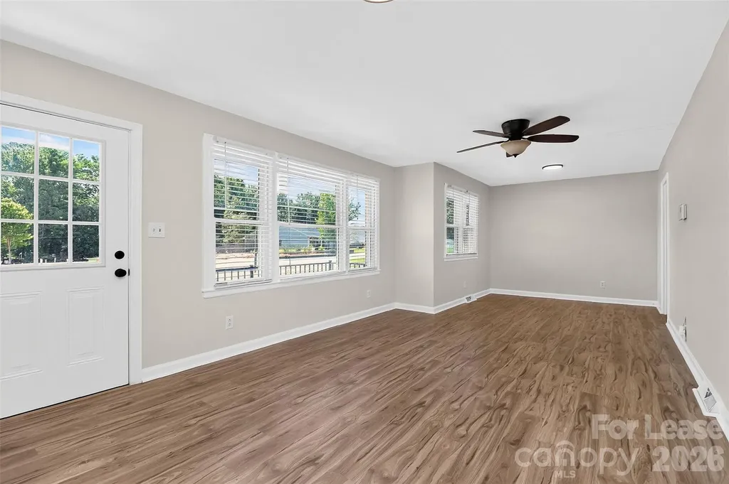 6901 Ridge Lane Road Charlotte NC 28262