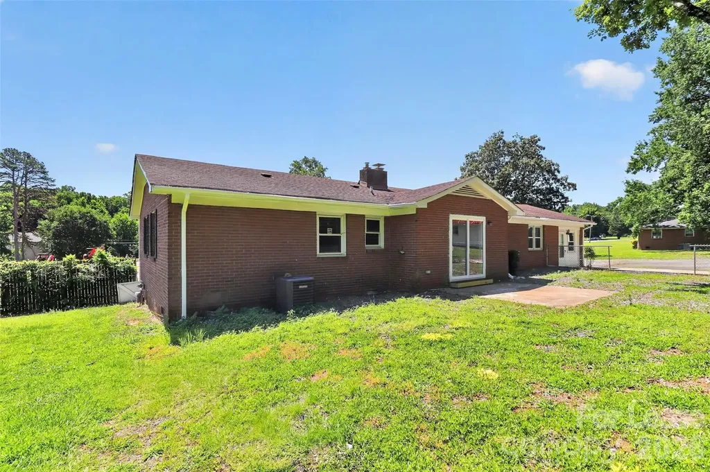 6901 Ridge Lane Road Charlotte NC 28262