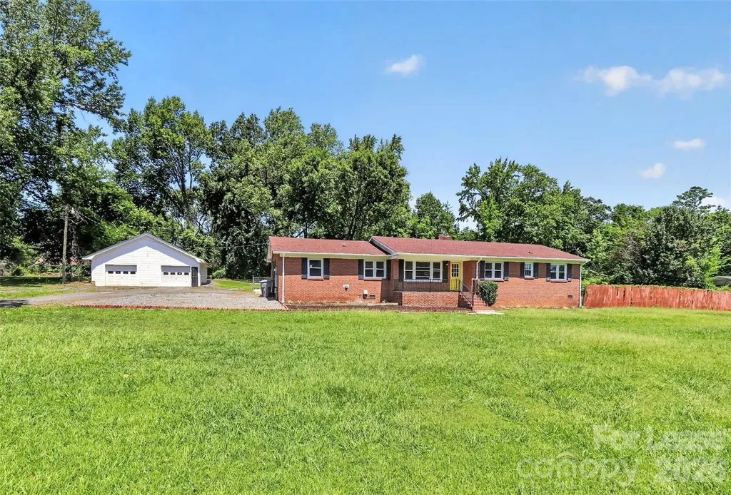 6901 Ridge Lane Road Charlotte NC 28262