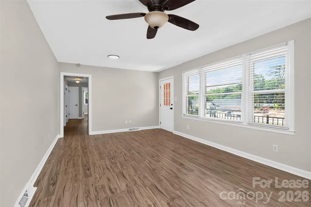 6901 Ridge Lane Road Charlotte NC 28262