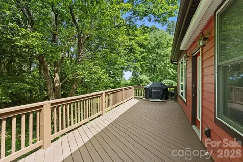 100 Crestgrove Drive Flat Rock NC 28731