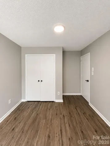 6101 Honeysuckle Lane Charlotte NC 28212