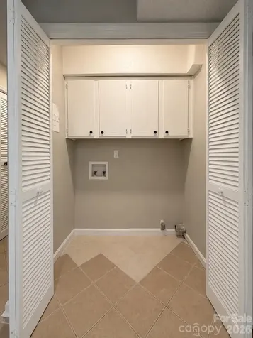 6101 Honeysuckle Lane Charlotte NC 28212