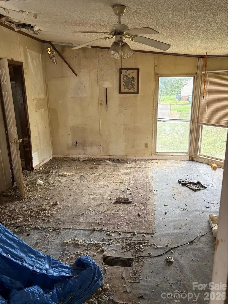 5954 Charlie Little Road Claremont NC 28610