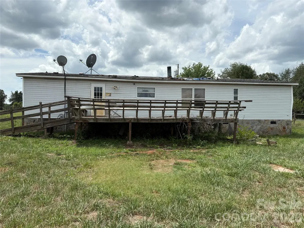 5954 Charlie Little Road Claremont NC 28610