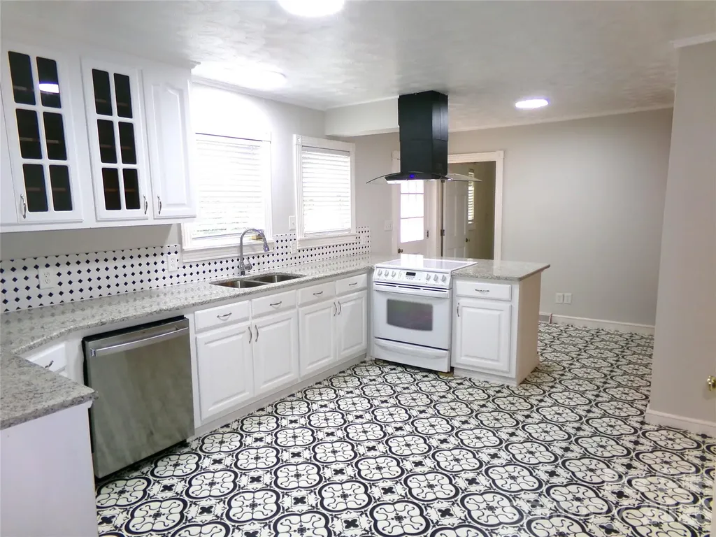 33949 Rocky River Road Norwood NC 28128