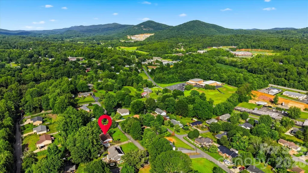 907 Vista Place NE Lenoir NC 28645