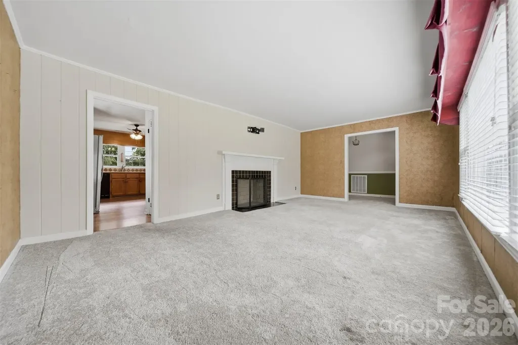 907 Vista Place NE Lenoir NC 28645