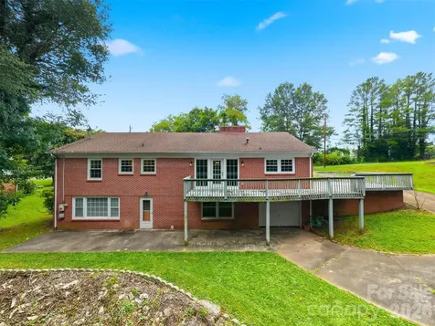 907 Vista Place NE Lenoir NC 28645