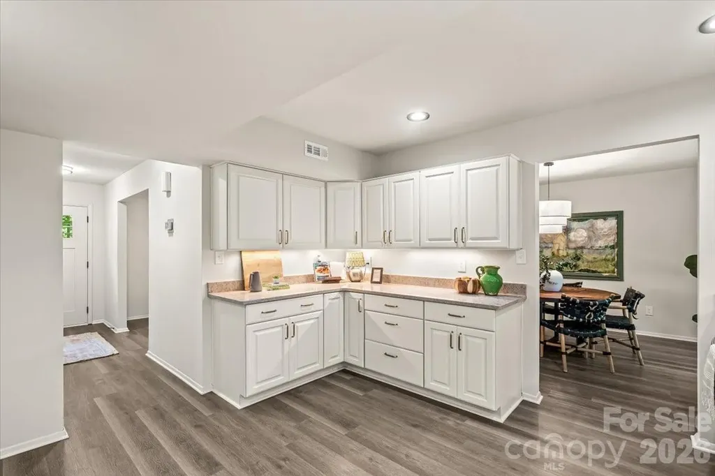 9205 Tree Haven Drive Charlotte NC 28270