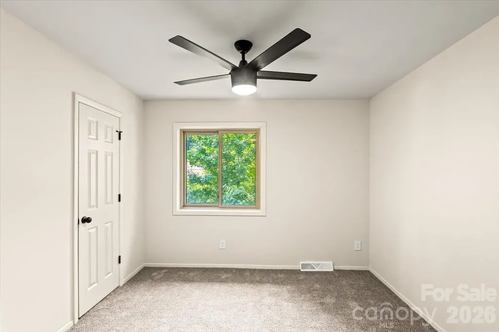 9205 Tree Haven Drive Charlotte NC 28270
