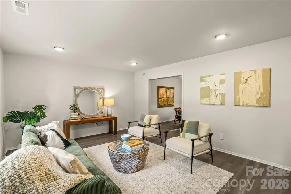 9205 Tree Haven Drive Charlotte NC 28270