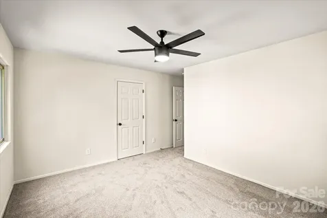 9205 Tree Haven Drive Charlotte NC 28270