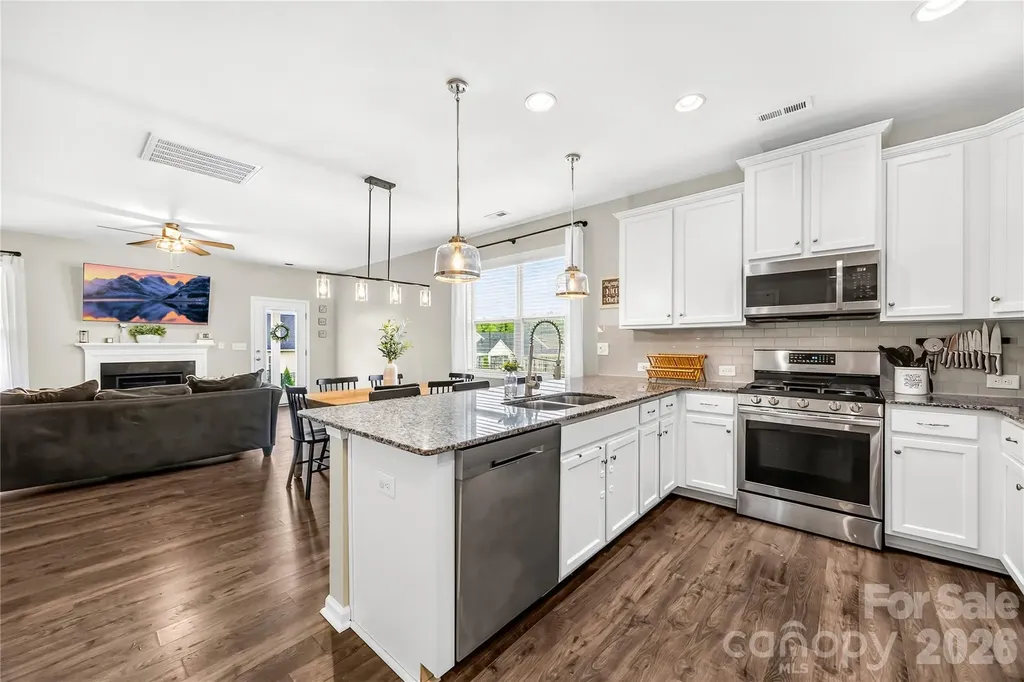 4526 Dover Court Denver NC 28037