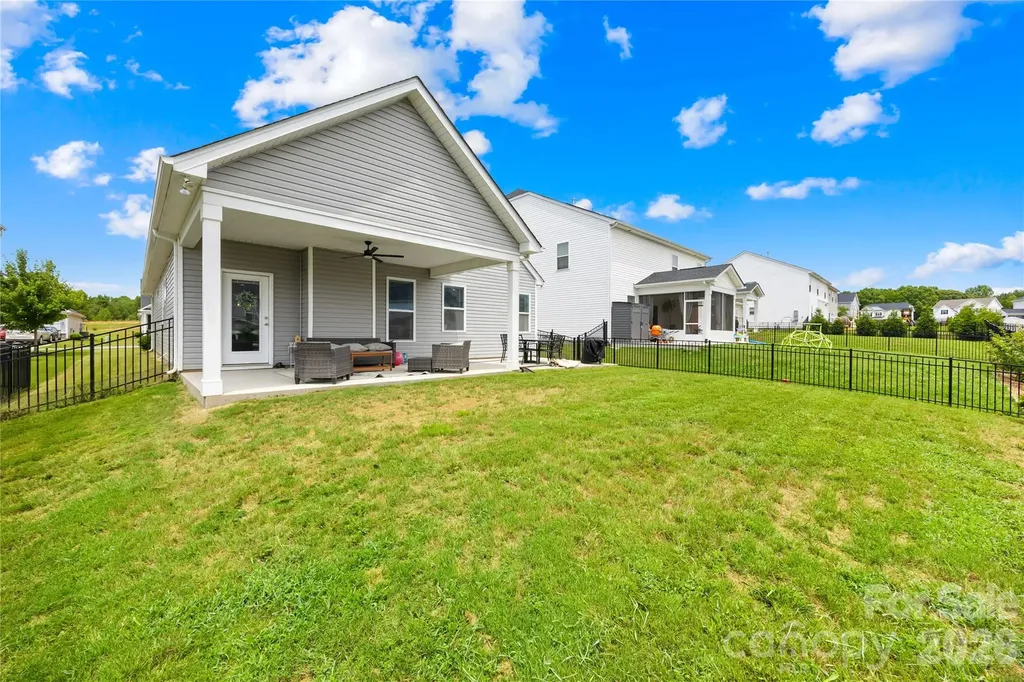 4526 Dover Court Denver NC 28037