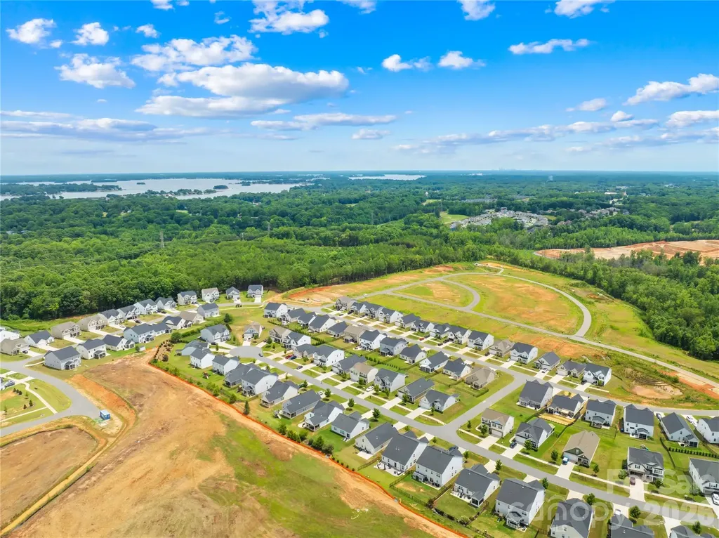 4526 Dover Court Denver NC 28037