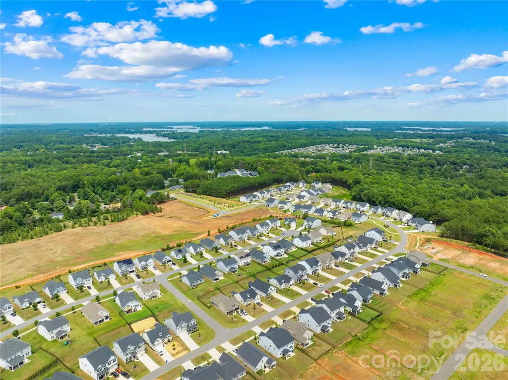 4526 Dover Court Denver NC 28037