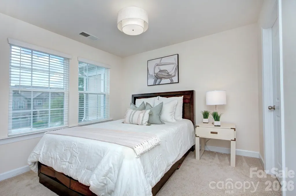 9257 Glenburn Lane Charlotte NC 28278
