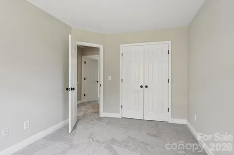827 4th Street W Charlotte NC 28202