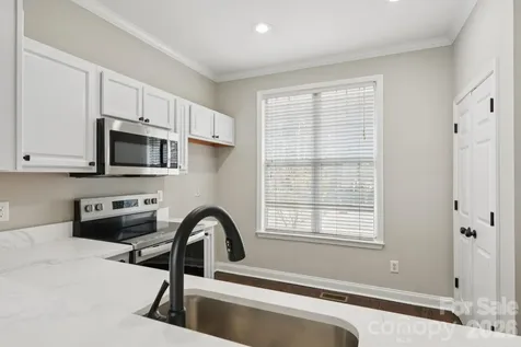 827 4th Street W Charlotte NC 28202