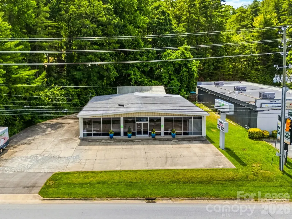 71 Airport Road Arden NC 28704