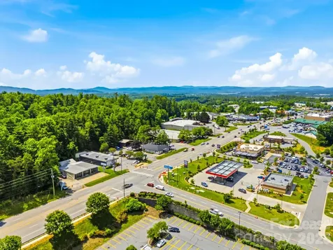 71 Airport Road Arden NC 28704
