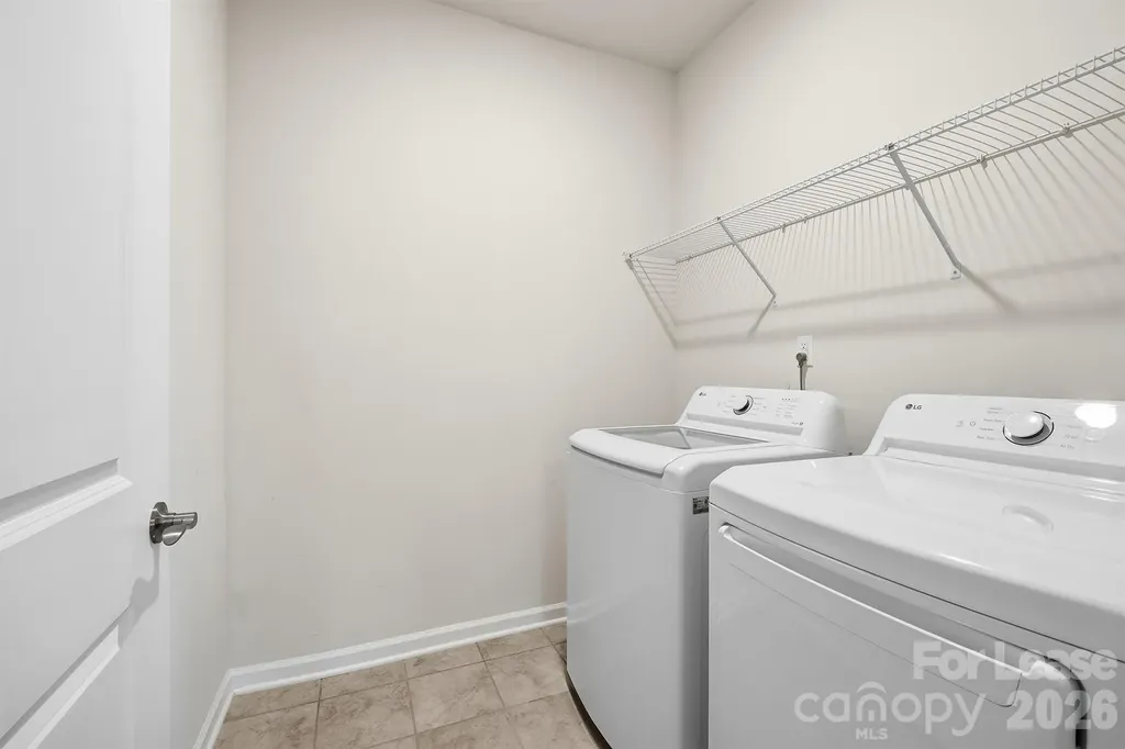162 White Apple Way Statesville NC 28625