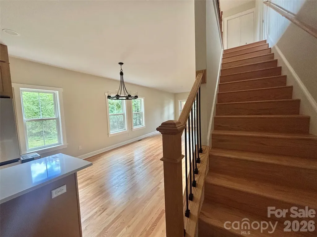 48 Middlemont Avenue Asheville NC 28806