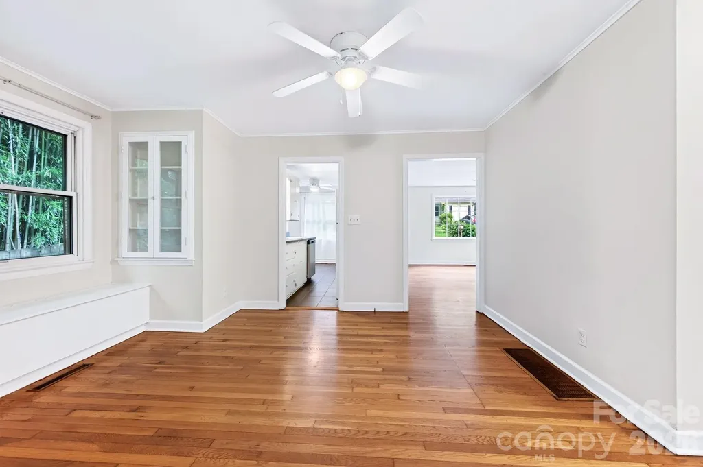 176 Chiles Avenue Asheville NC 28803