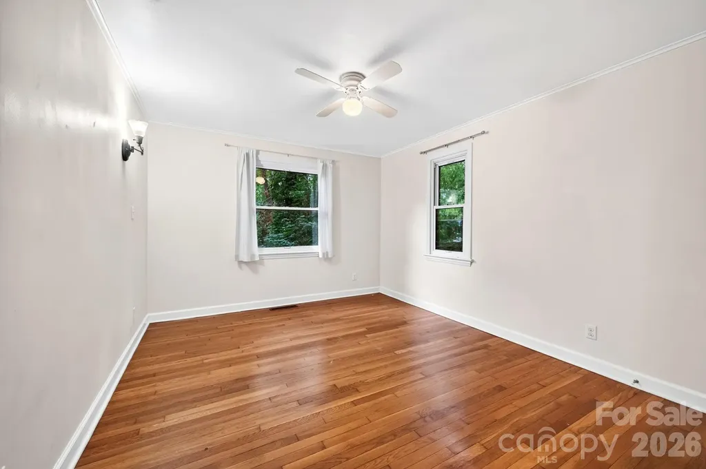 176 Chiles Avenue Asheville NC 28803